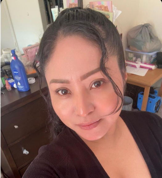 <em>Estephanie M.- Compradora de Facebook</em>